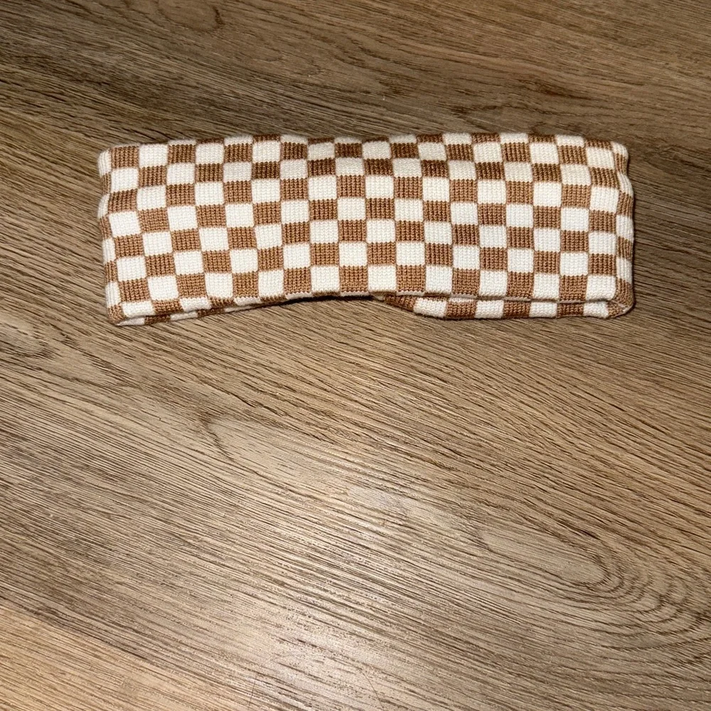 tiktok shop brown white